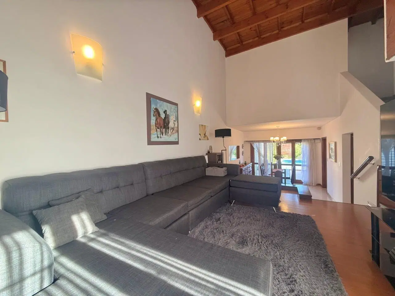 Chalet 5 amb. con pisicna en Los Pinares 4