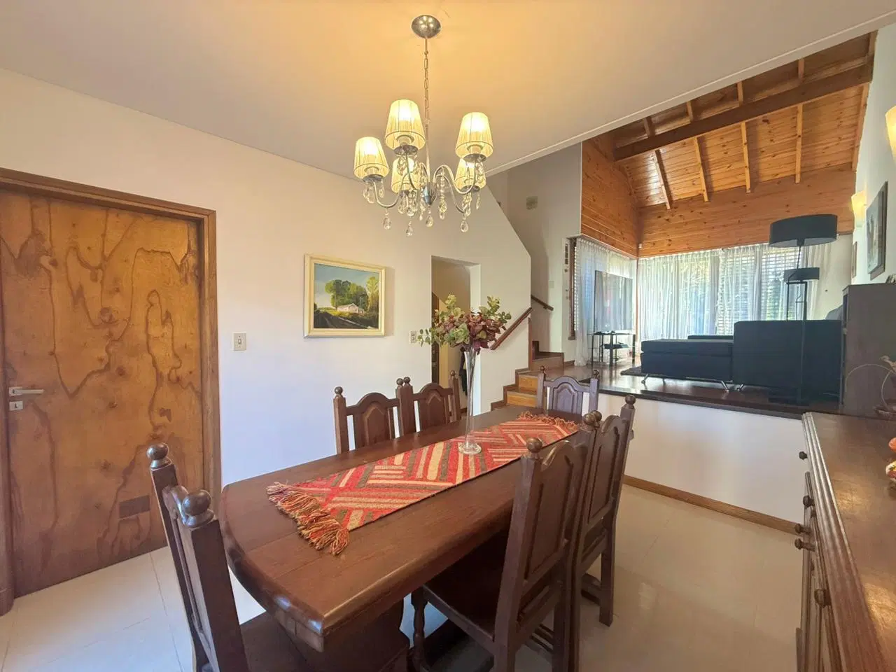 Chalet 5 amb. con pisicna en Los Pinares 8