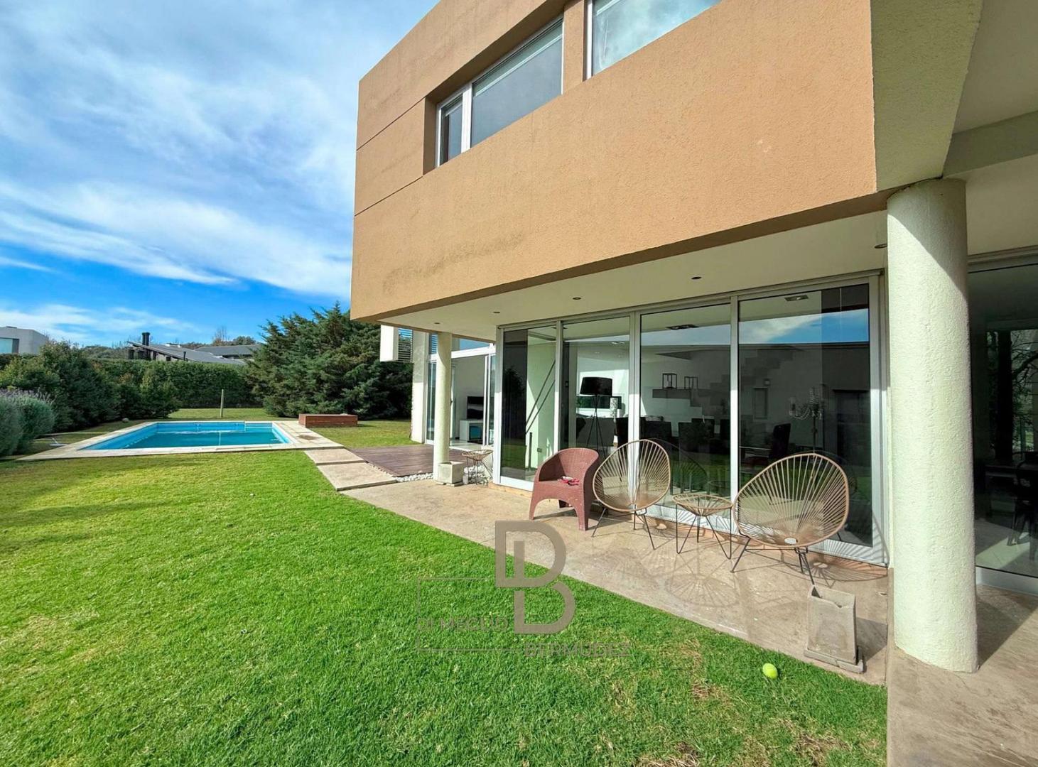 Foto de Casa 5 ambientes de categoria con piscina en Arenas del Sur, imagen 5