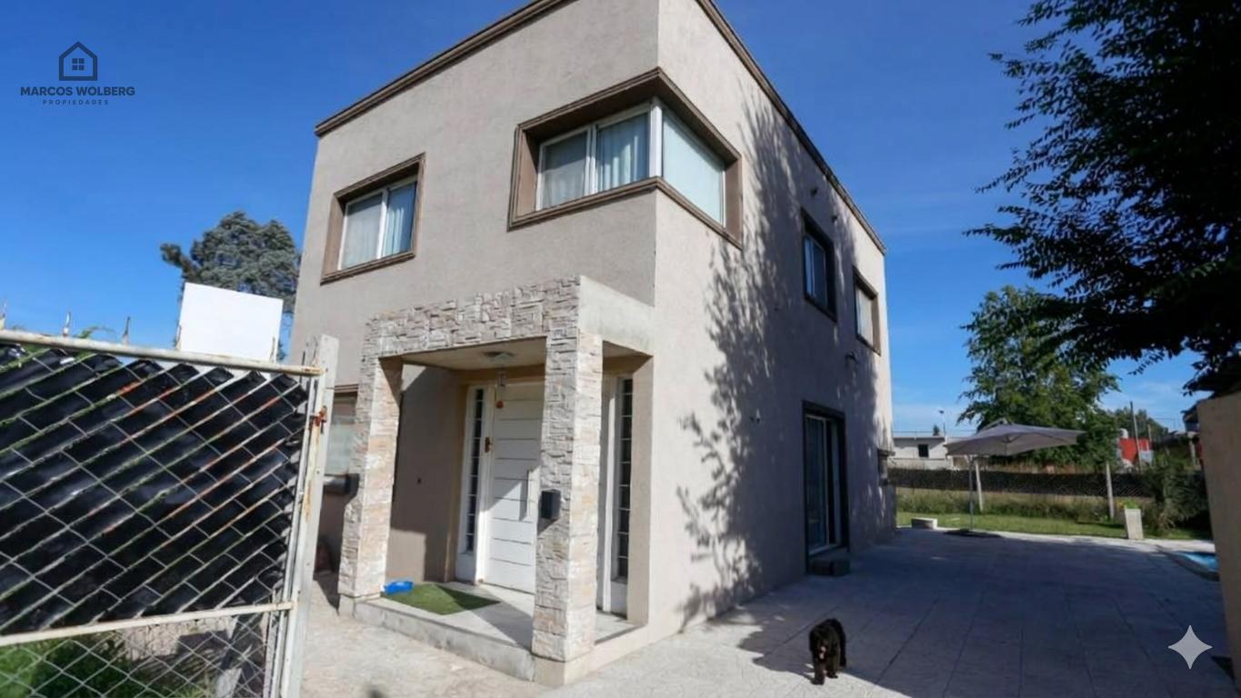 Foto de Venta de Casa en Ezeiza, imagen 1