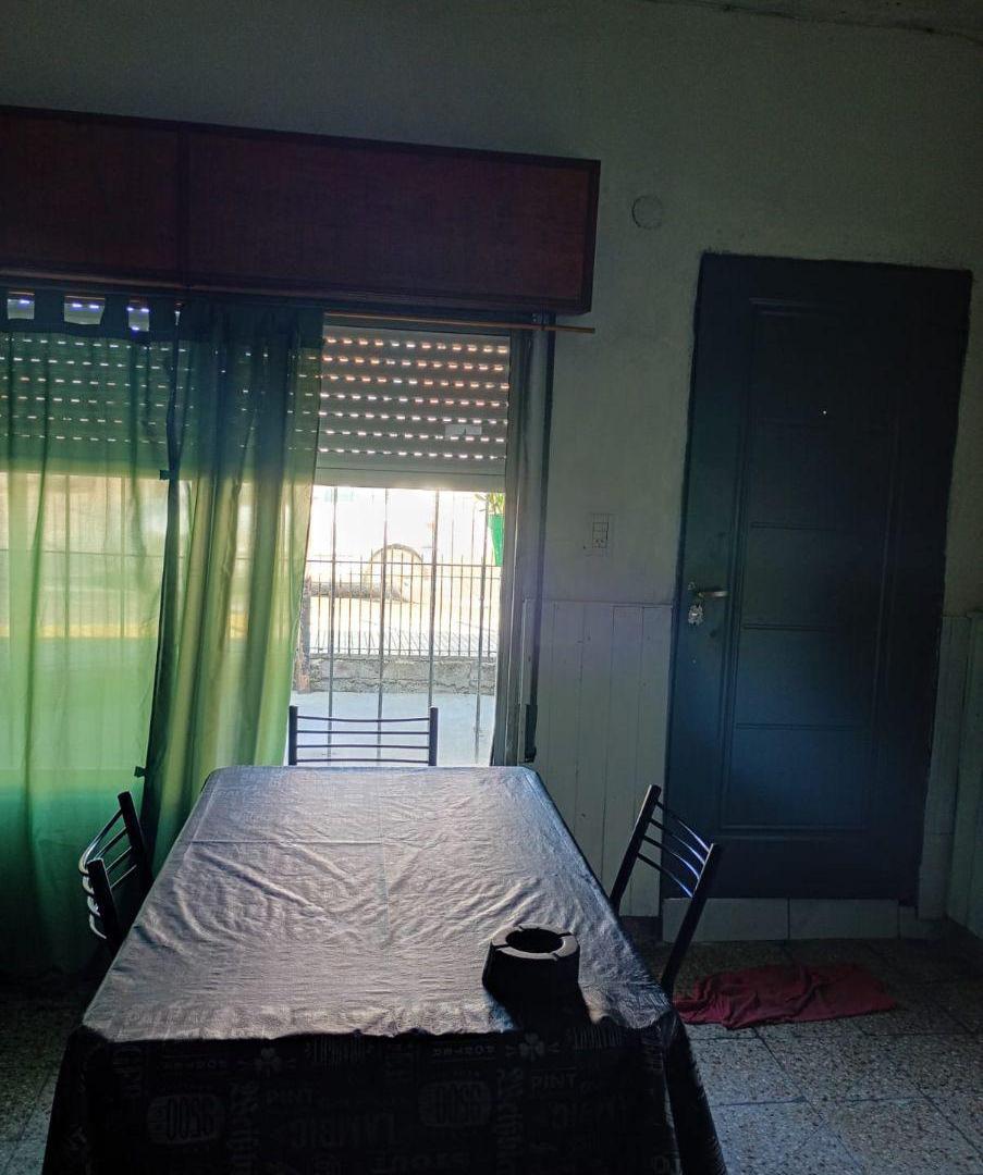 Foto de Casa de 160 m² con 2 dormitorios en venta en Villa Luján, imagen 4