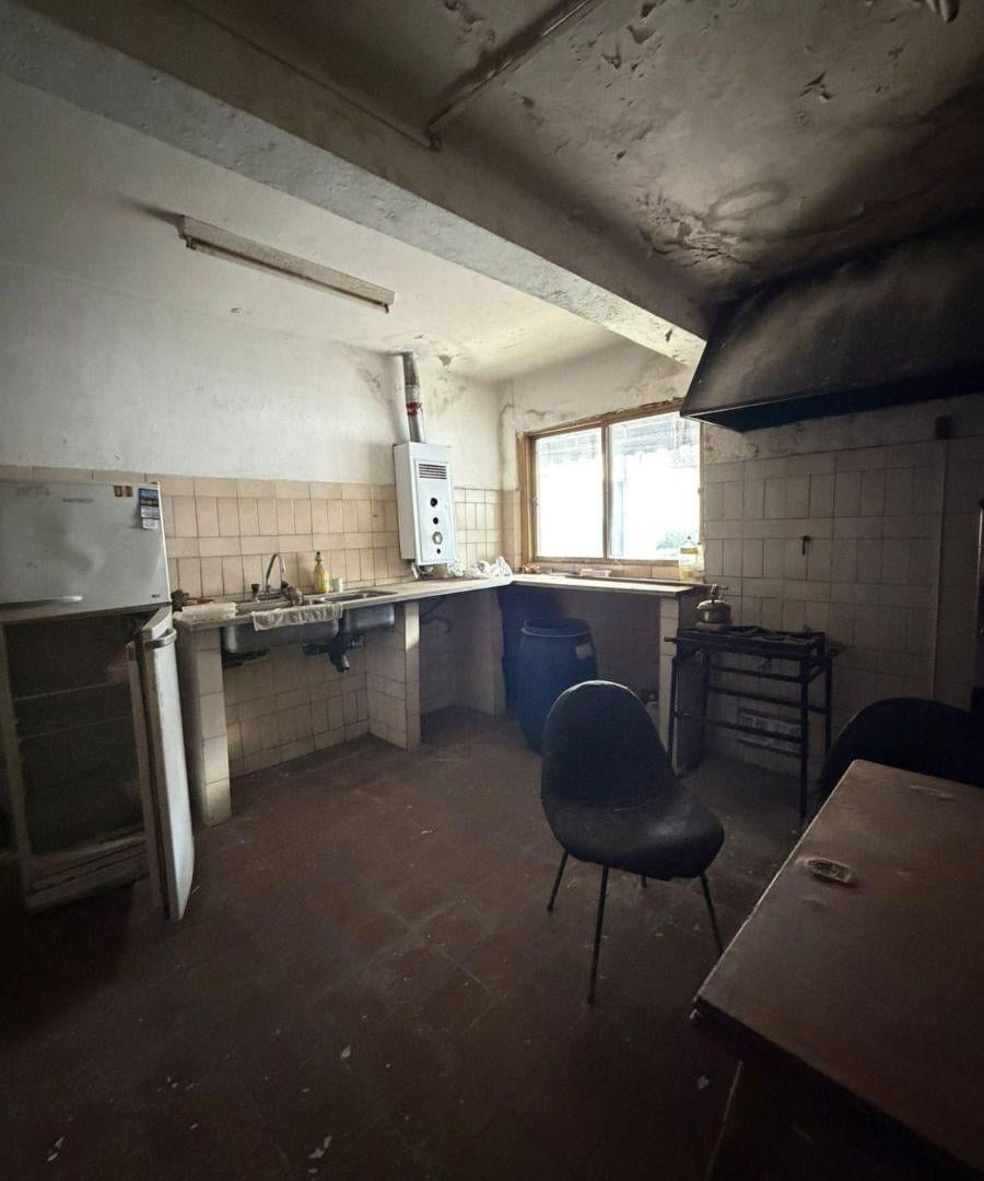 local en venta con gran potencial constructivo