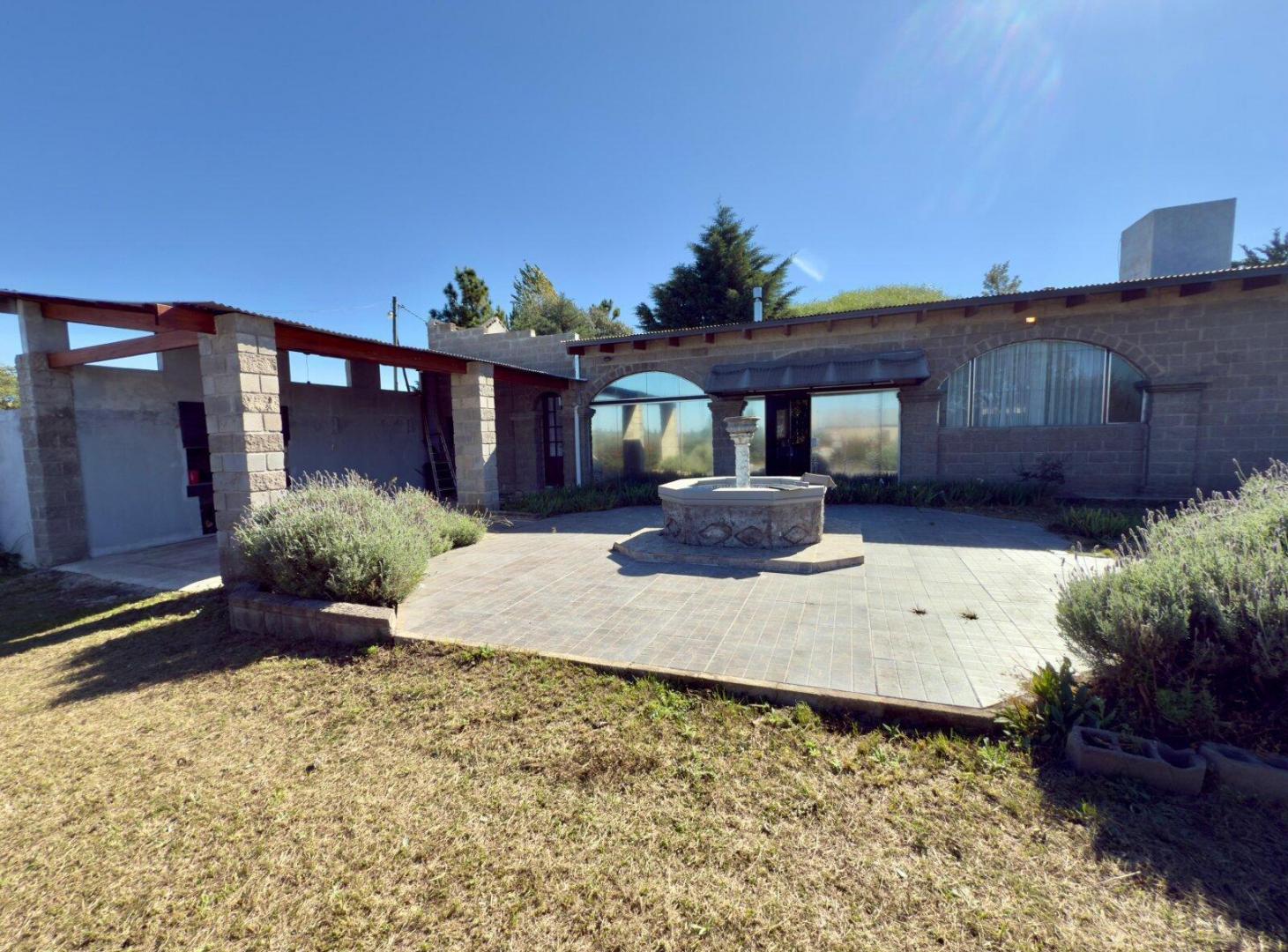 VENTA CASA POTRERO DE GARAY 3 DORM VISTA AL LAGO