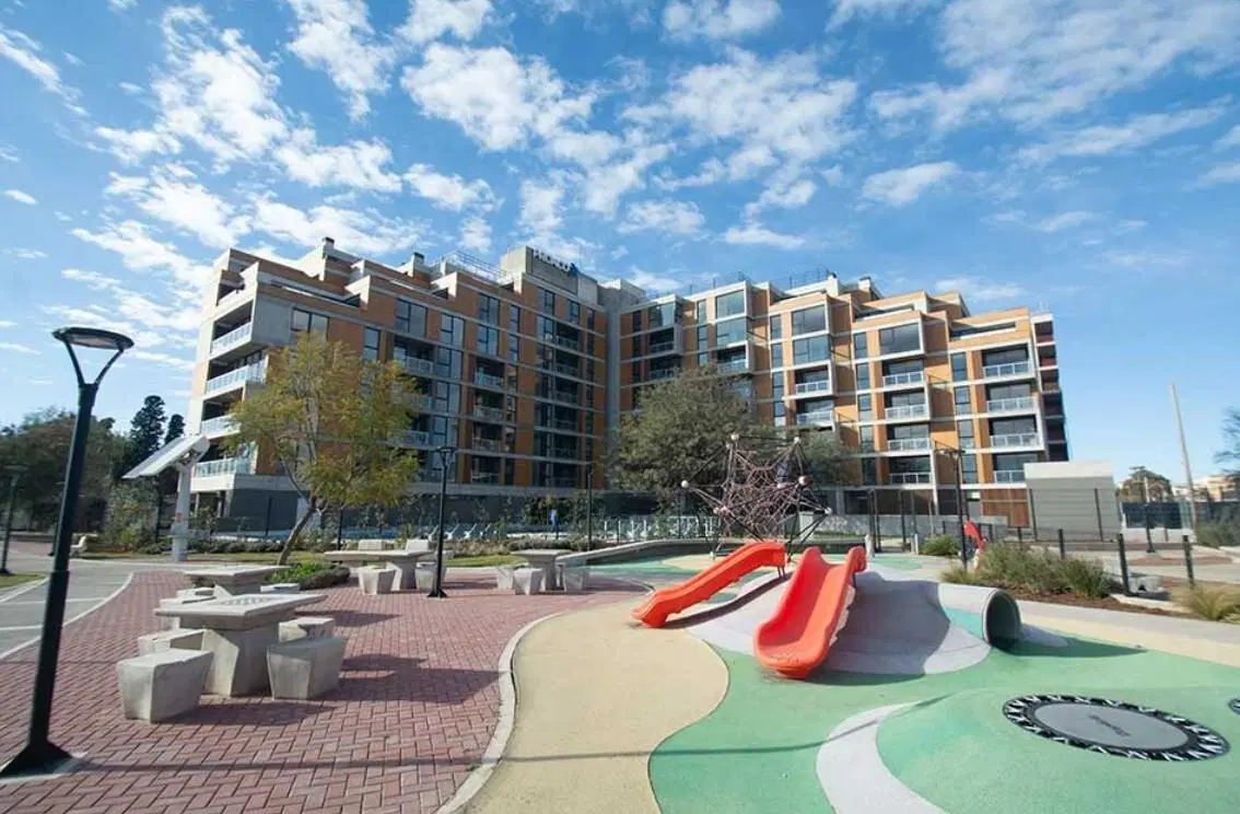 VENTA DPTO 1 DORM A ESTRENAR OPERA PLAZA FRENTE CIUDAD UNIVERSITARIA 3