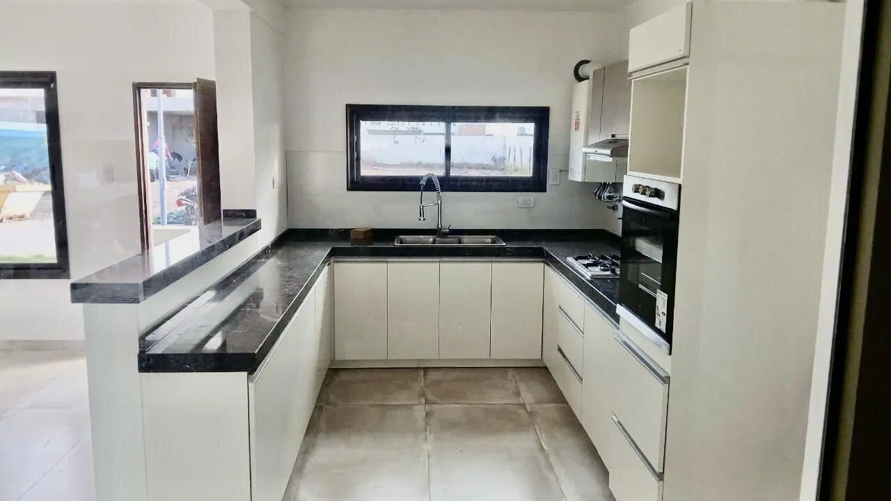 ALQUILER CASA DOCTA LOTE 360 4