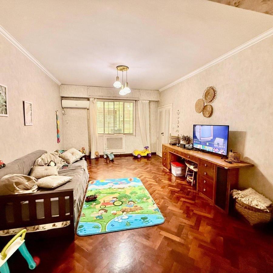 Foto de DEPARTAMENTO EN VENTA SEMIPISO CENTRO 5 DORM COCHERA, imagen 2