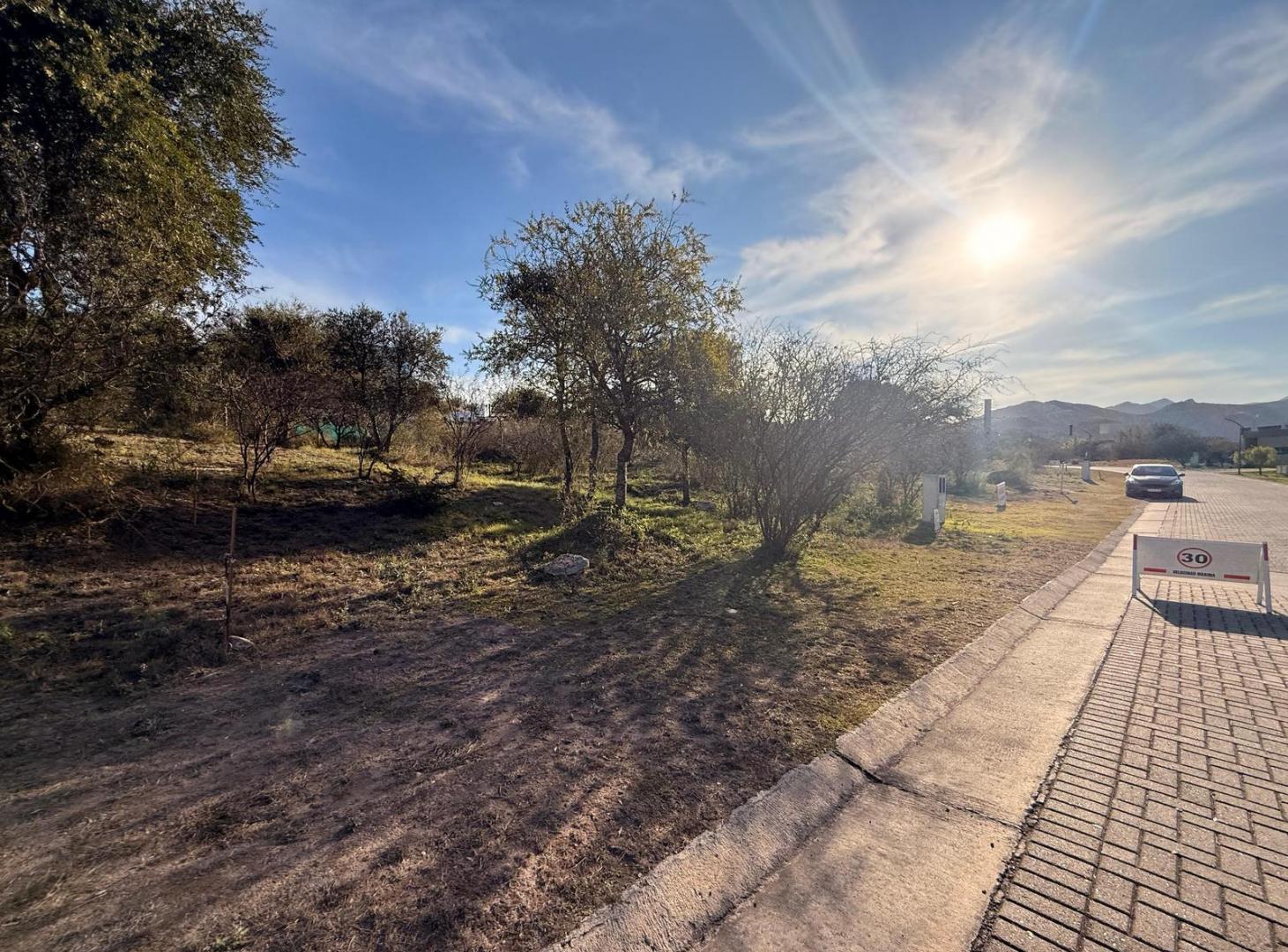 Foto de TERRENO EN VENTA COLINAS DE LA DESEADA COUNTRY, imagen 4