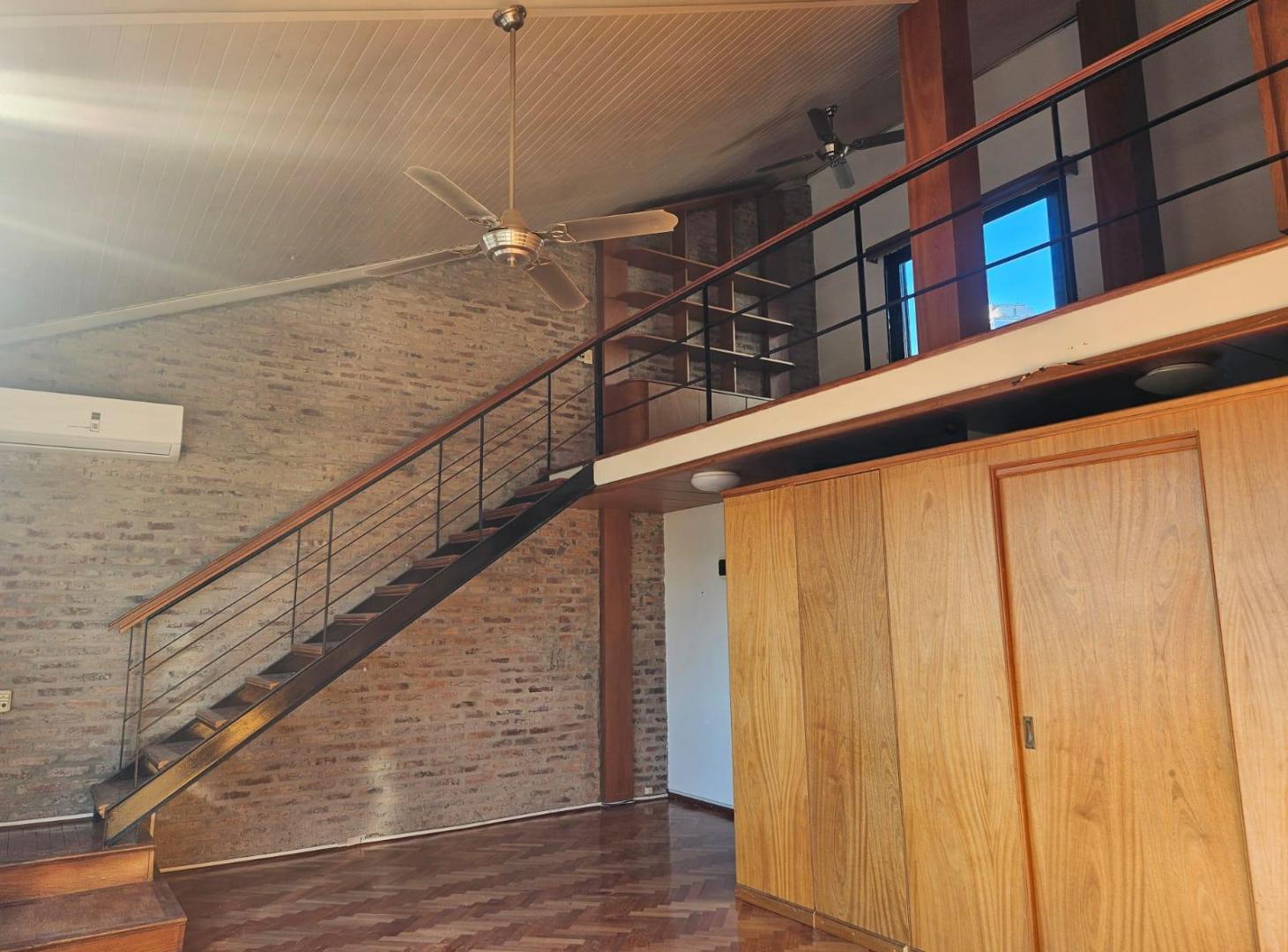 Foto de Departamento tipo dúplex único en Puerto Madero con balcón terraza, imagen 2