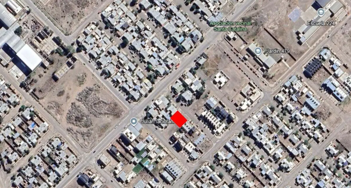 Terreno de 372 m2 en venta en Trelew 3