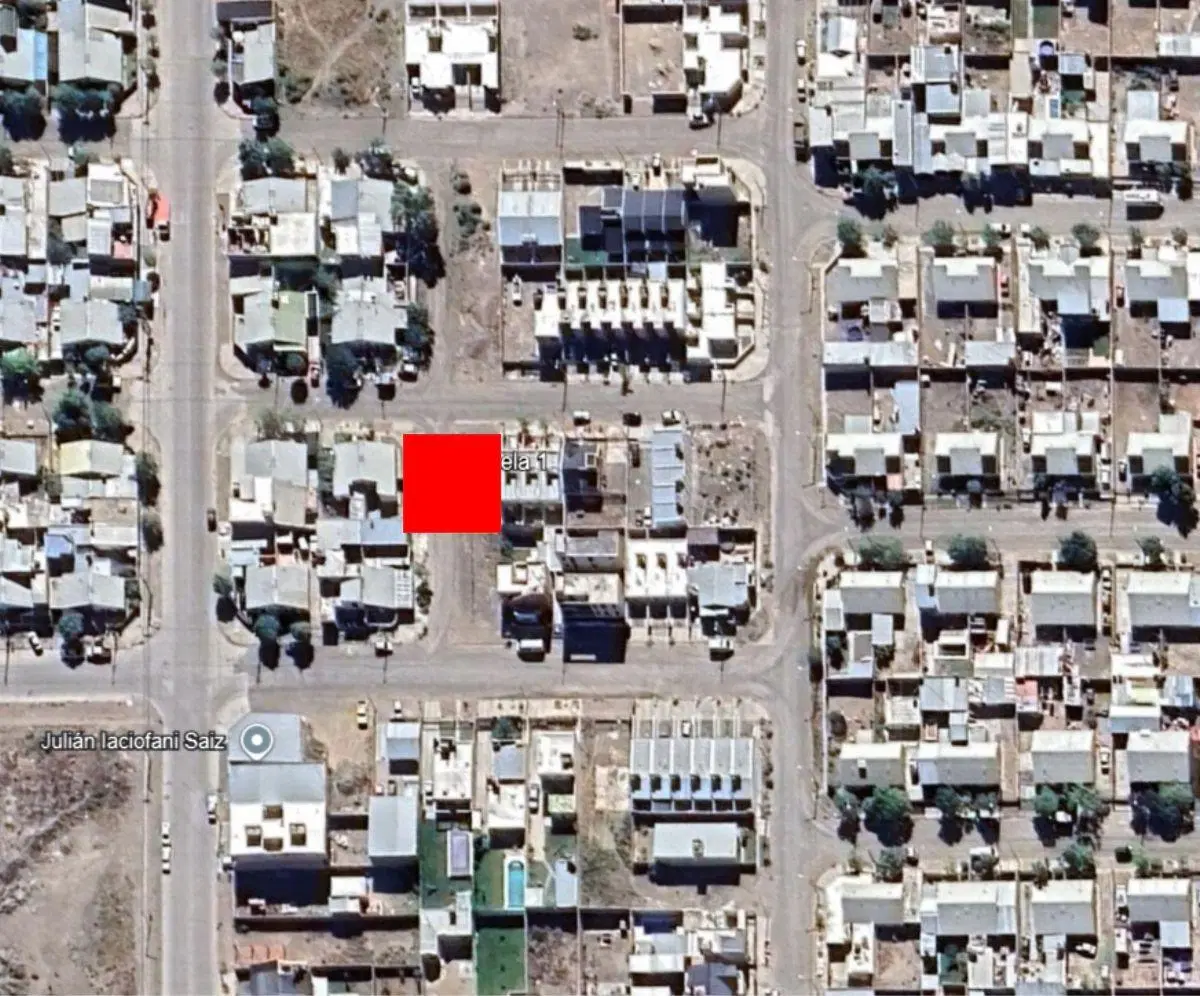 Terreno de 372 m2 en venta en Trelew 4