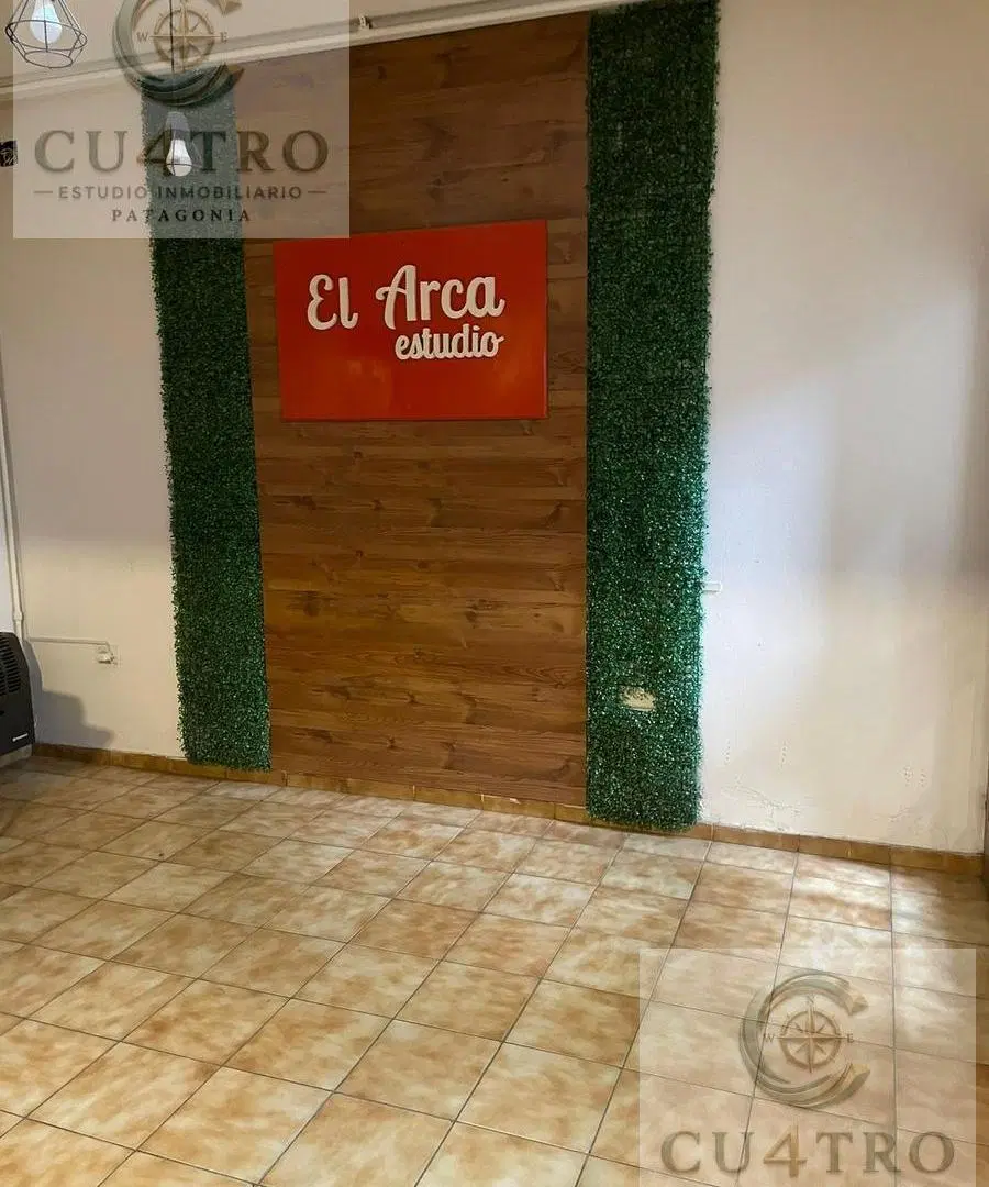 Venta Casa 8 Dormitorios Centro de Neuquen 5