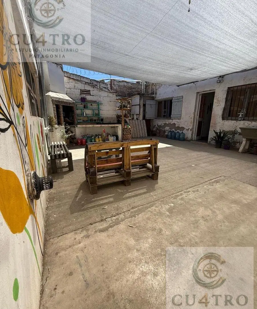 Venta de casa 2 dormitorios Céntrica, General Roca, Rio Negro 4