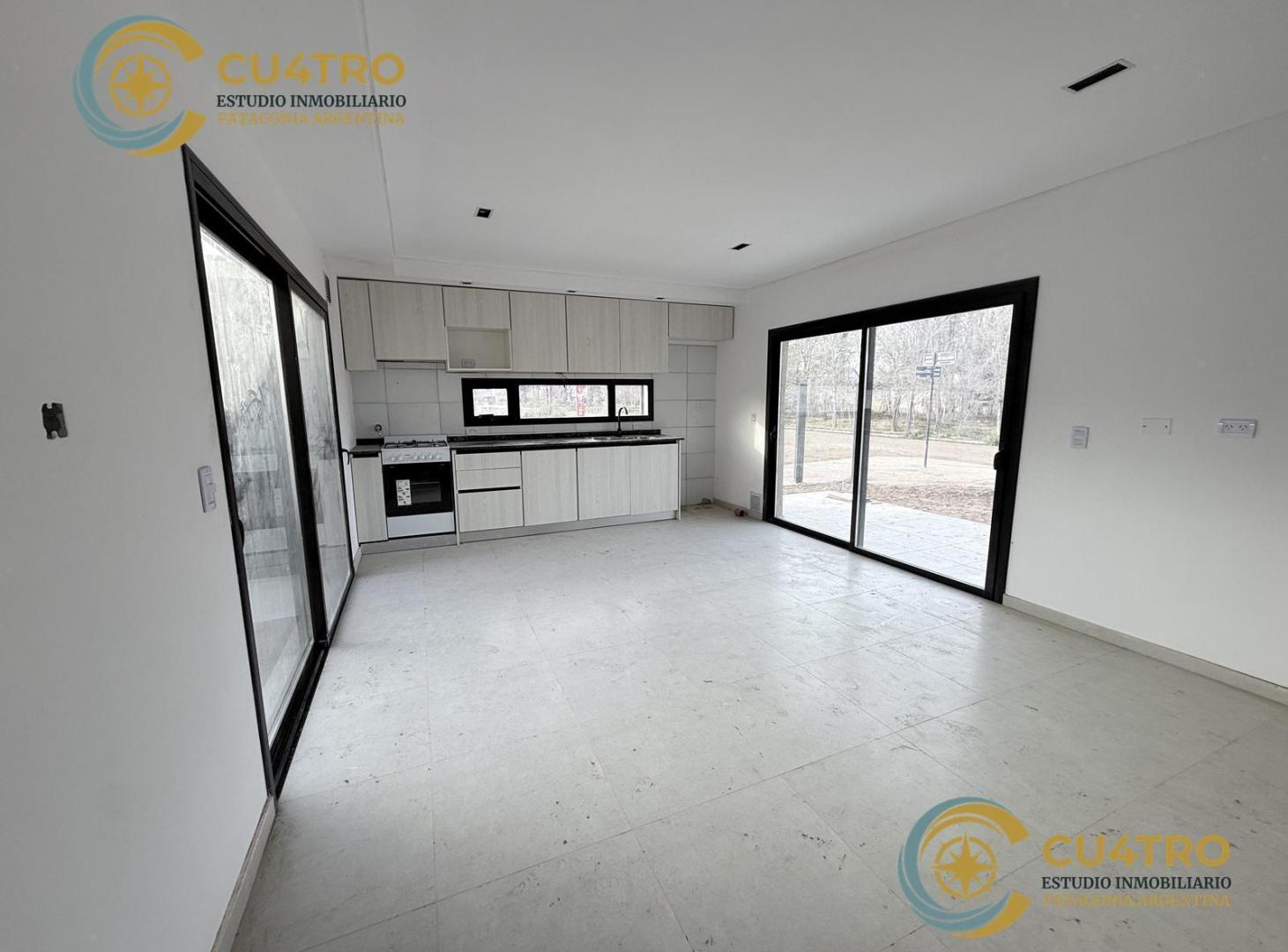 Foto de Venta duplex 2-3 dormitorios en barrio Los Plátanos- Cipolletti, imagen 3