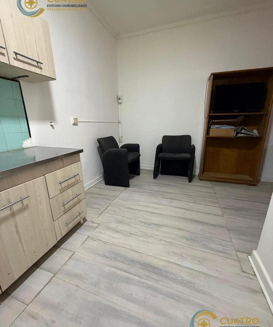 Foto de Venta de casa 2 dormitorios y salón comercial, Allen, Rio negro, imagen 1