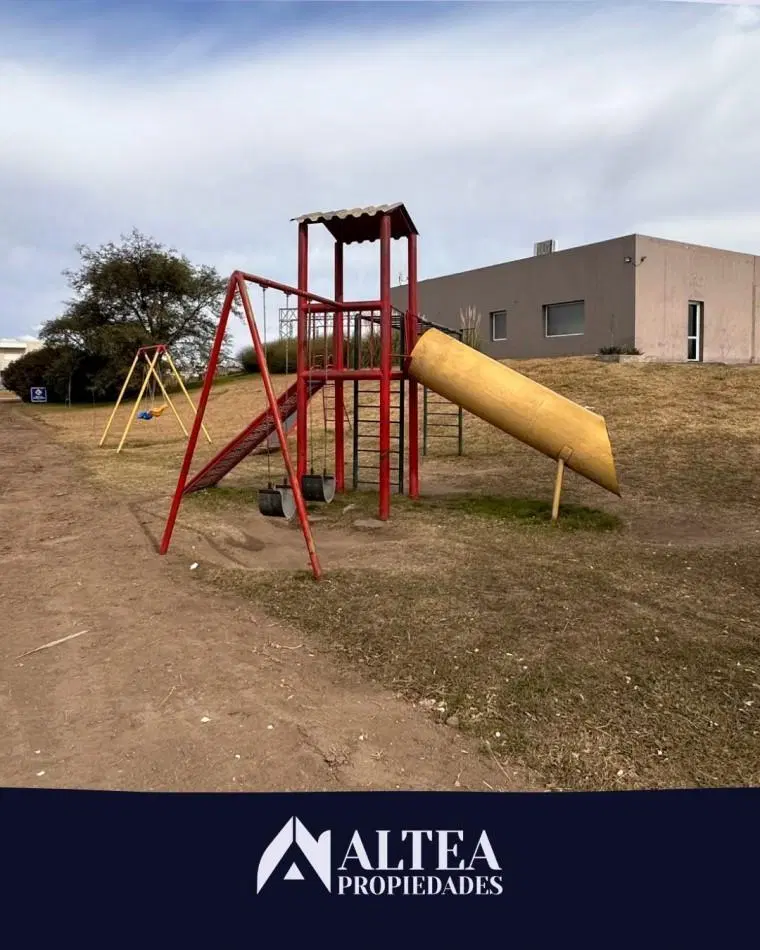 VENTA LOTE 676 m2 - BARRIO LA JUSTINA - RIO TERCERO 4