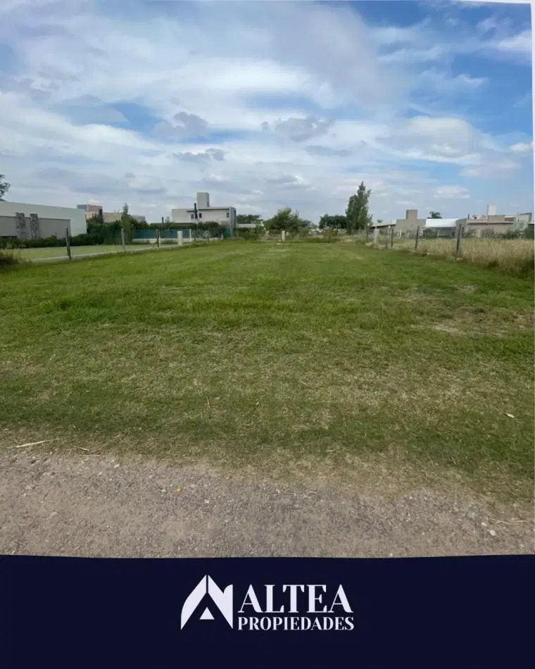 VENTA LOTE 676 m2 - BARRIO LA JUSTINA - RIO TERCERO 2