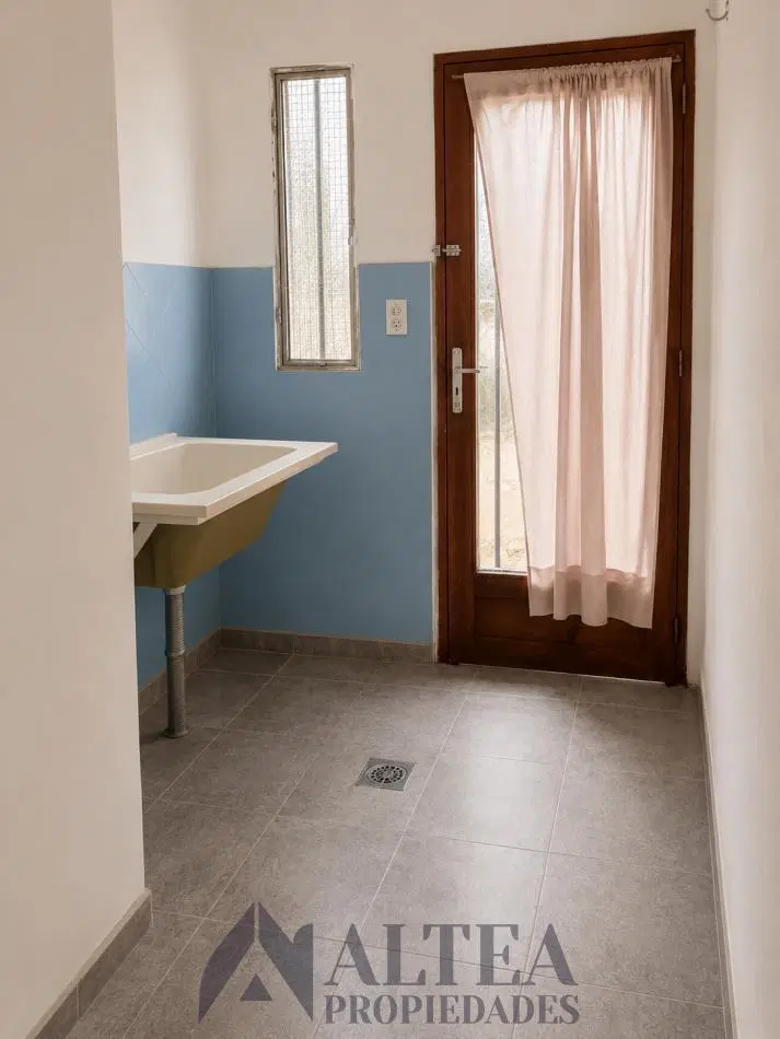 Casa 3 dormitorios - Rio Tercero 4