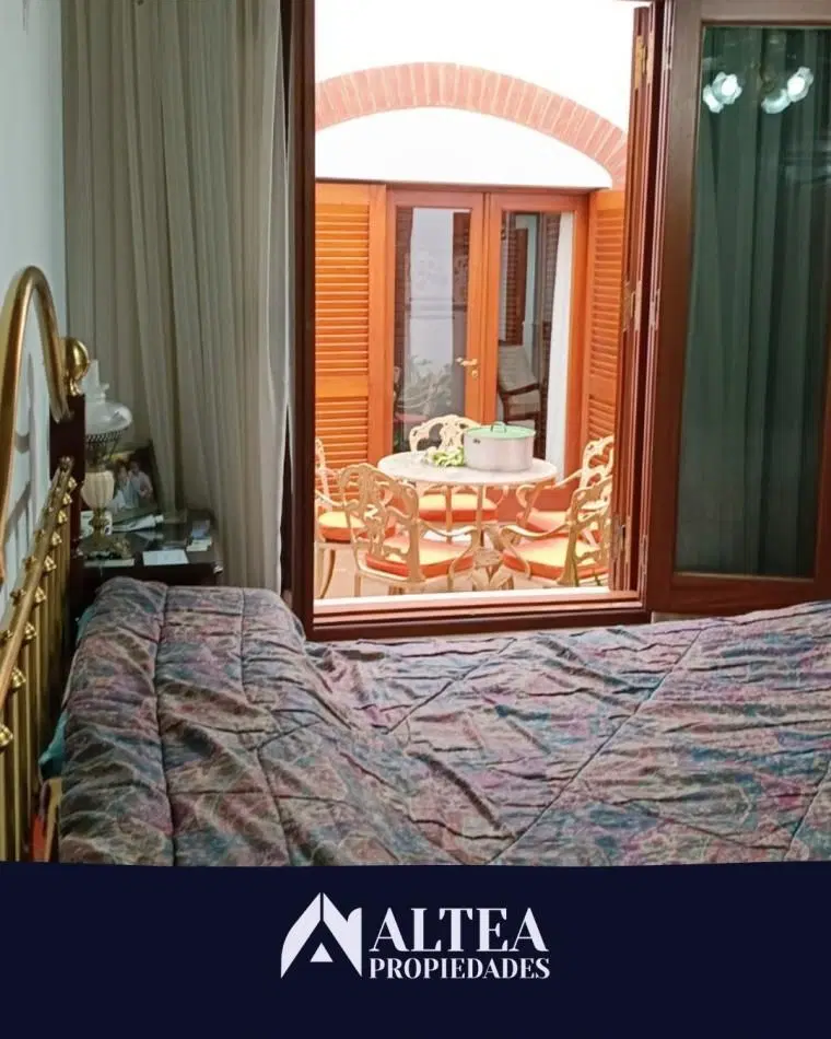 HERMOSA CASA EN VENTA - BARRIO LAS VIOLETAS - RIO TERCERO 8
