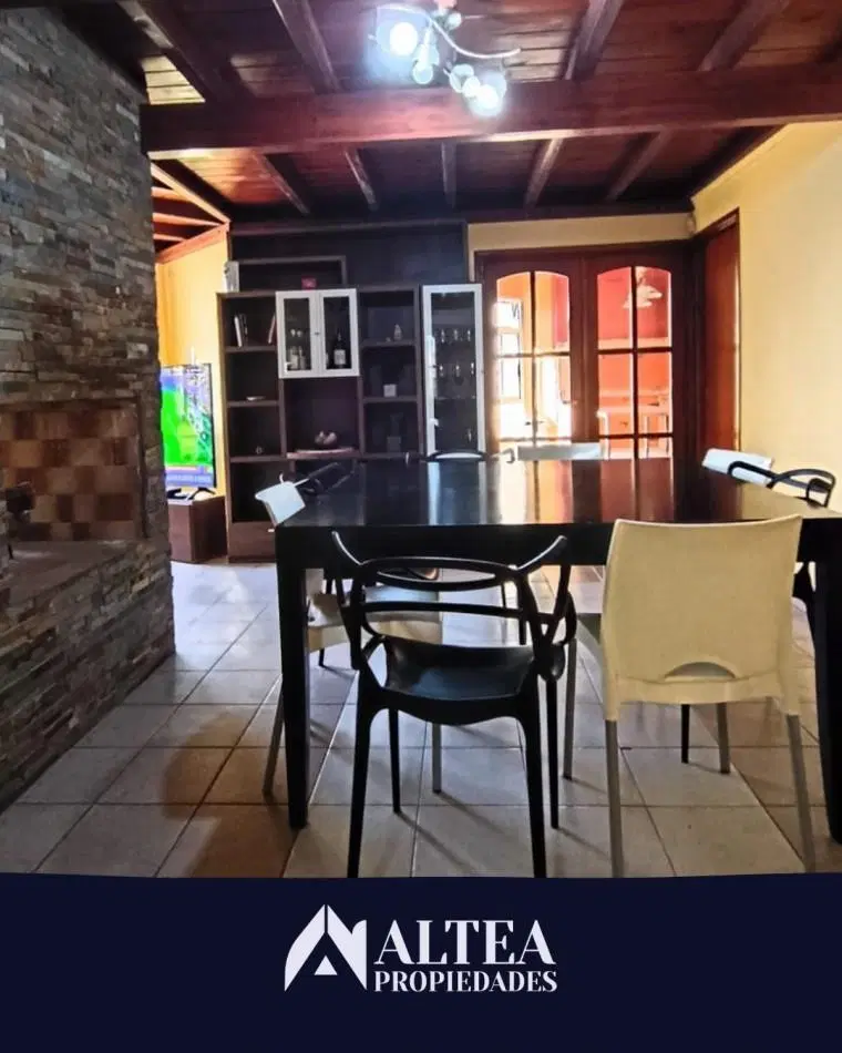 Casa en venta 3 dormitorios| La Paz 342 - Rio Tercero 4