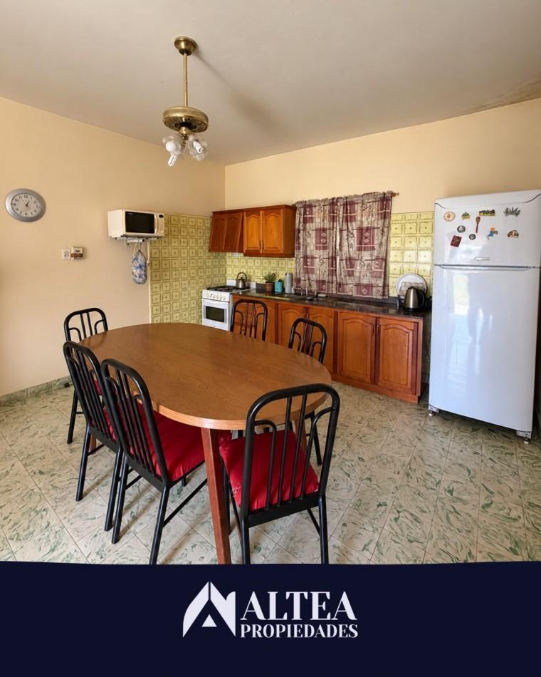 Foto de CASA + 1.199 M² DE TERRENO | BARRIO ESCUELA | RIO TERCERO, imagen 5