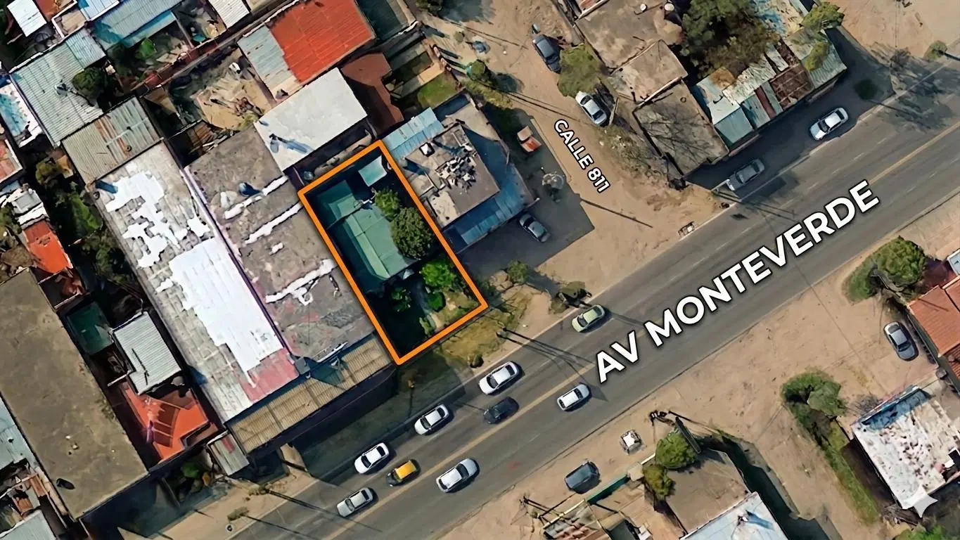 CASA A RECICLAR EN IMPORTANTE ZONA COMERCIAL 3