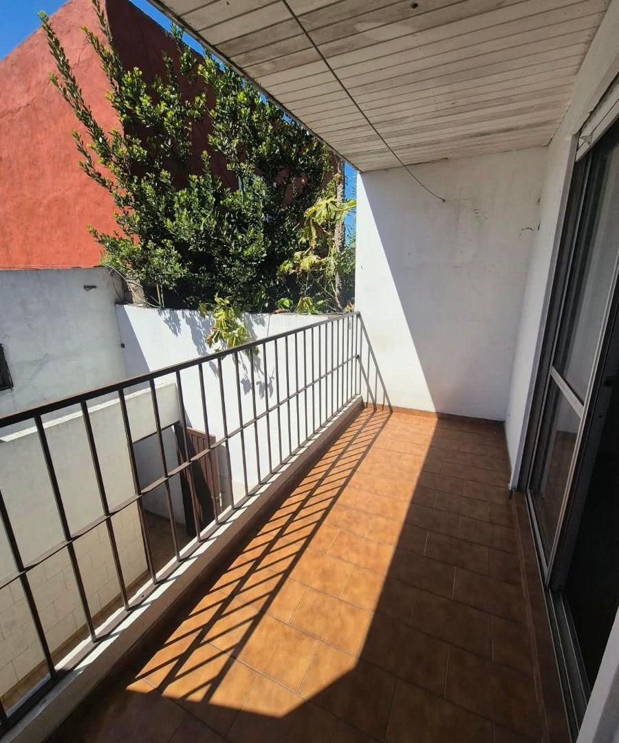 Foto de Departamento en Alquiler, 2 Ambientes con patio y balcón, imagen 4
