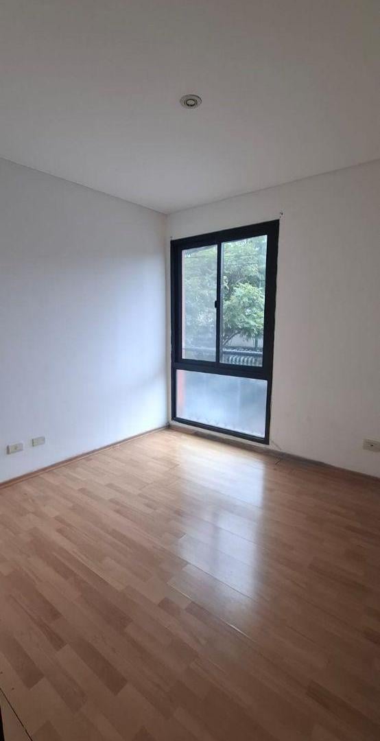 Foto de Departamento 3 ambientes, en alquiler en Berazategui con cochera, imagen 4