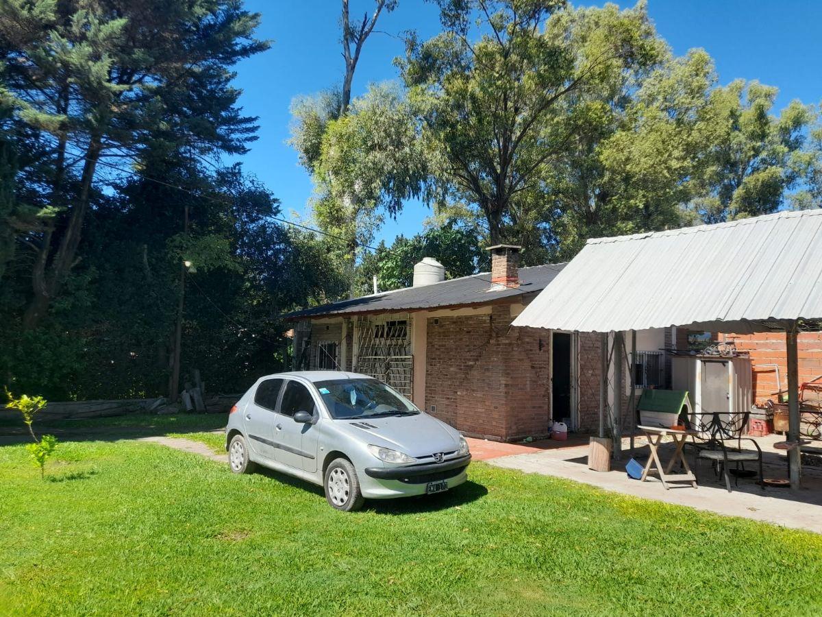 Casa de 3 ambientes con Pileta en Bosques