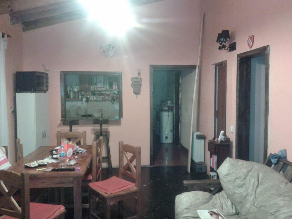 Foto de Casa de 3 ambientes con Pileta en Bosques, imagen 5
