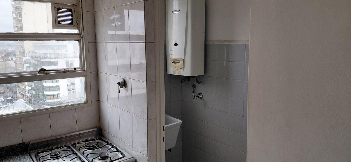 Foto de Departamento de 45 m² con 1 dormitorio en alquiler en Avellaneda, imagen 2