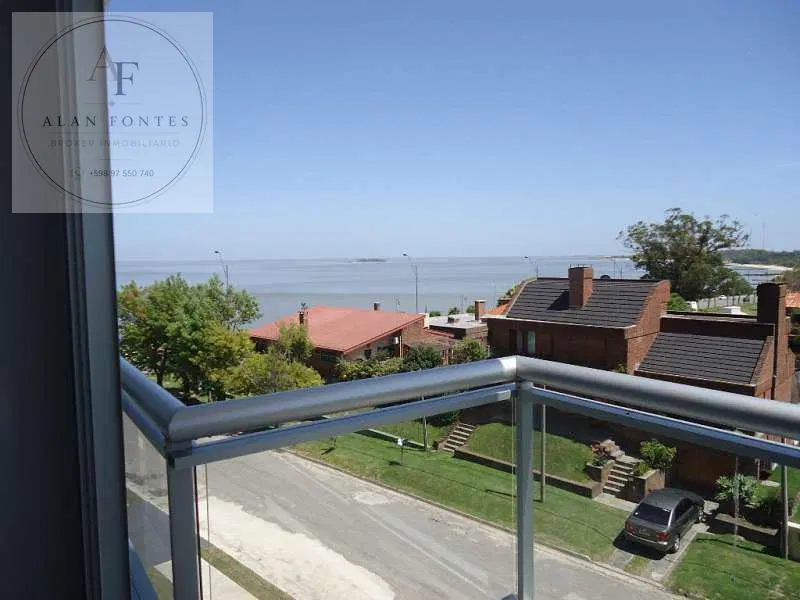 Departamento con vista al Rio Colonia 5