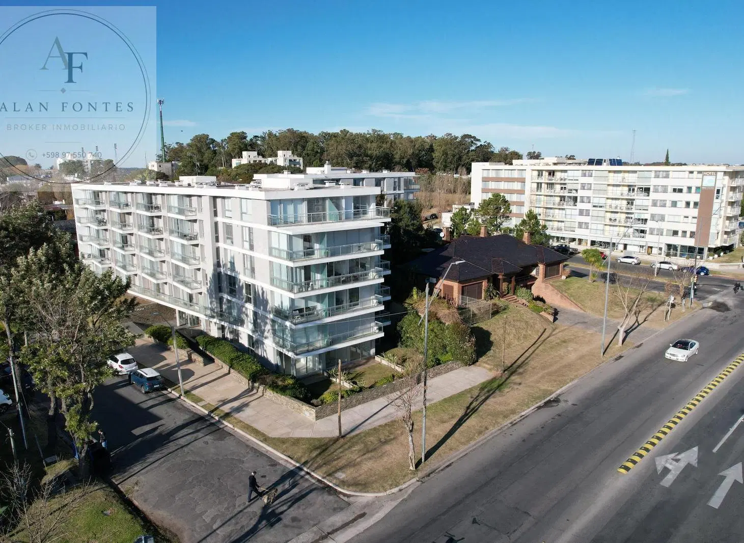 Departamento con vista al Rio Colonia 3