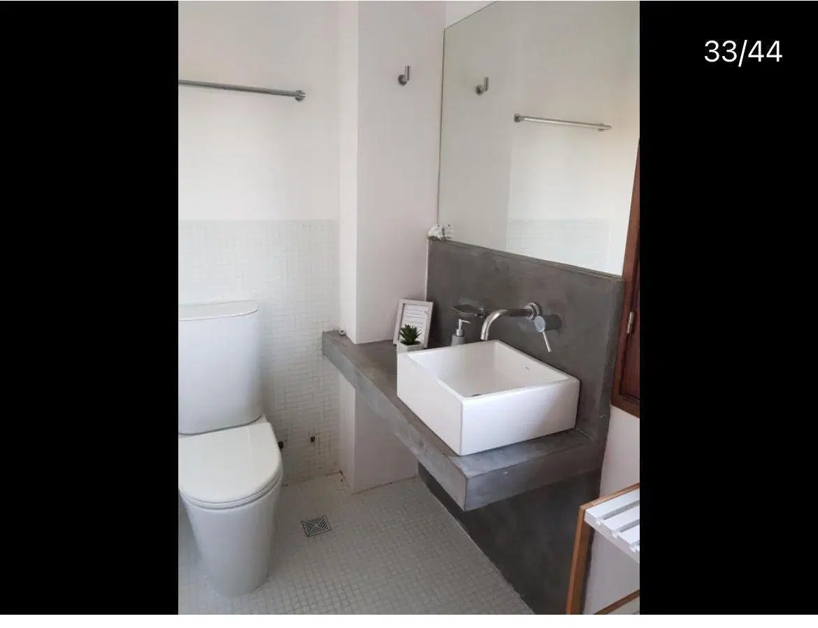 Alquiler y Venta Casa en Barrio Playa, Colonia 5