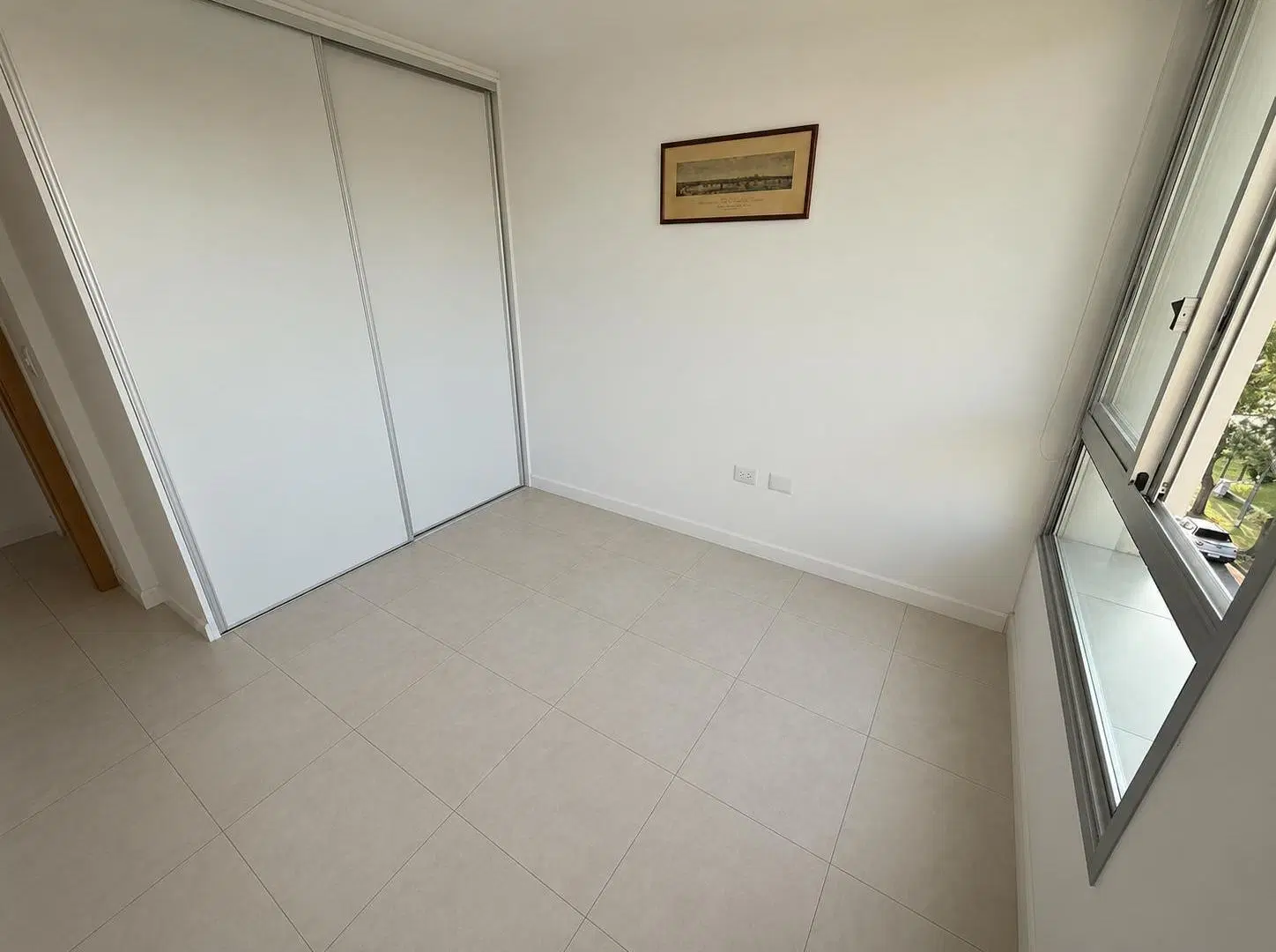 Apartamento en Alquiler - semi amoblado 1