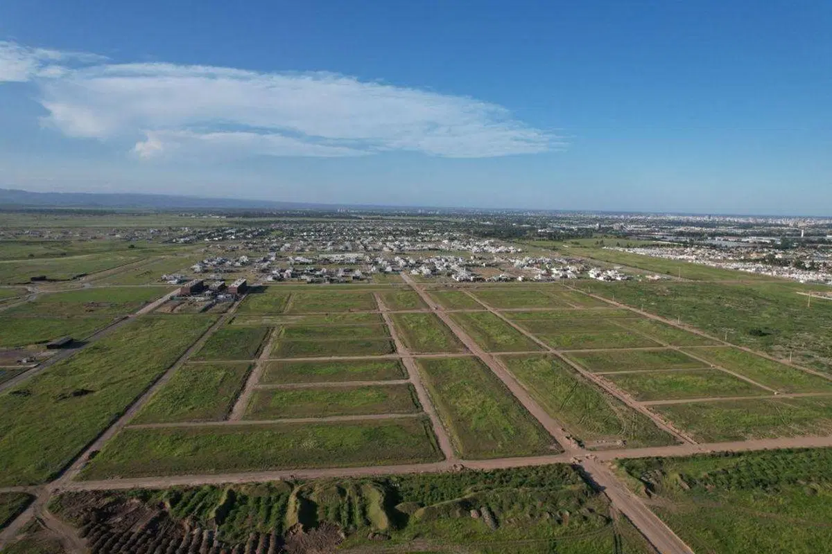 OPORTUNIDAD VENTA LOTE ABRAS DE MANANTIALES 2