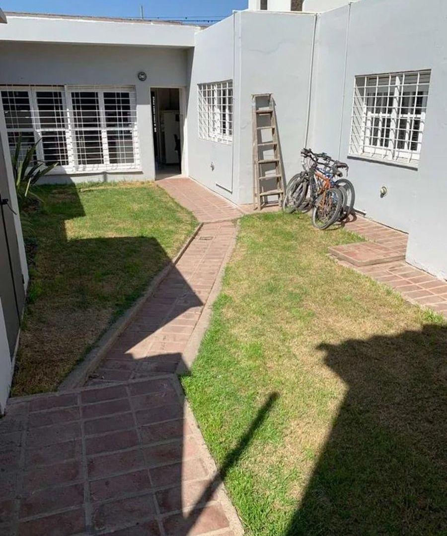 VENTA CASA PARQUE VELEZ SARSFIELD