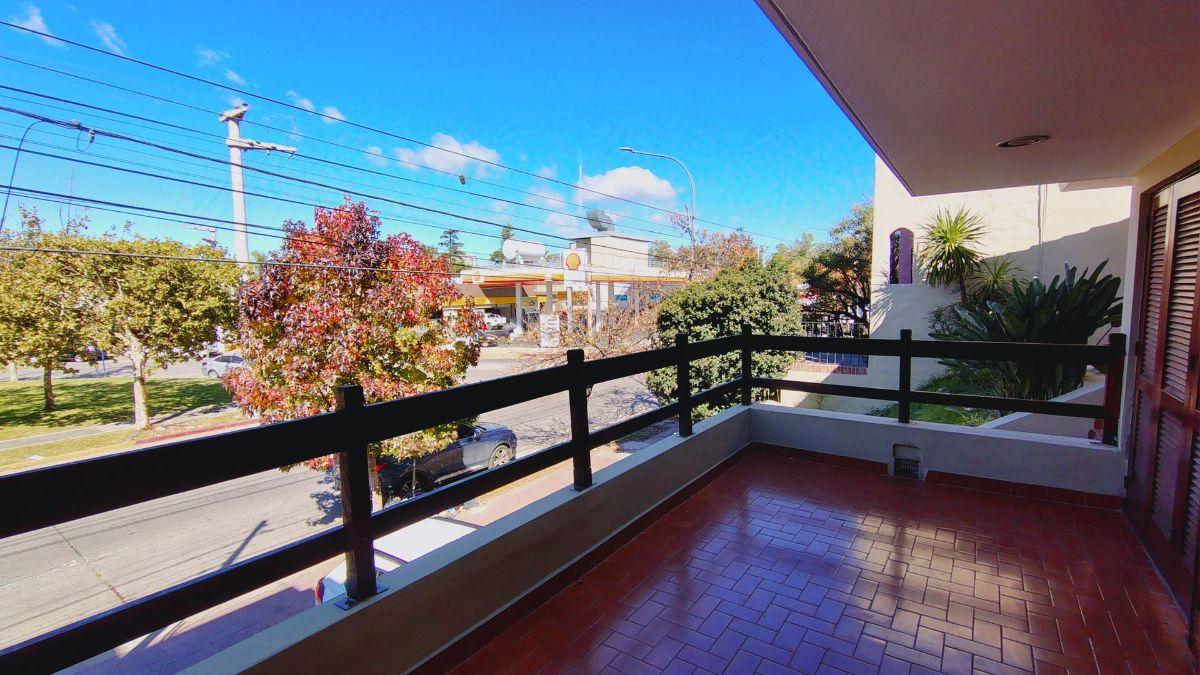 VENTA CASA 3 DORMITORIOS CERRO DE LAS ROSAS URCA
