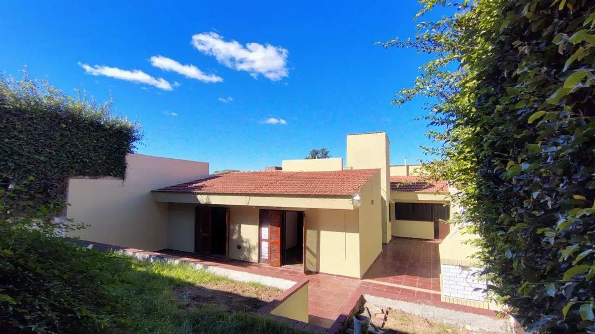VENTA CASA 3 DORMITORIOS CERRO DE LAS ROSAS URCA 2