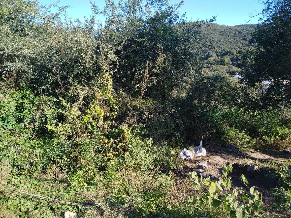 Terreno en Terrazas de Rio Ceballos, entorno tranquilo y seguro, con hermosas vistas y escritura 4