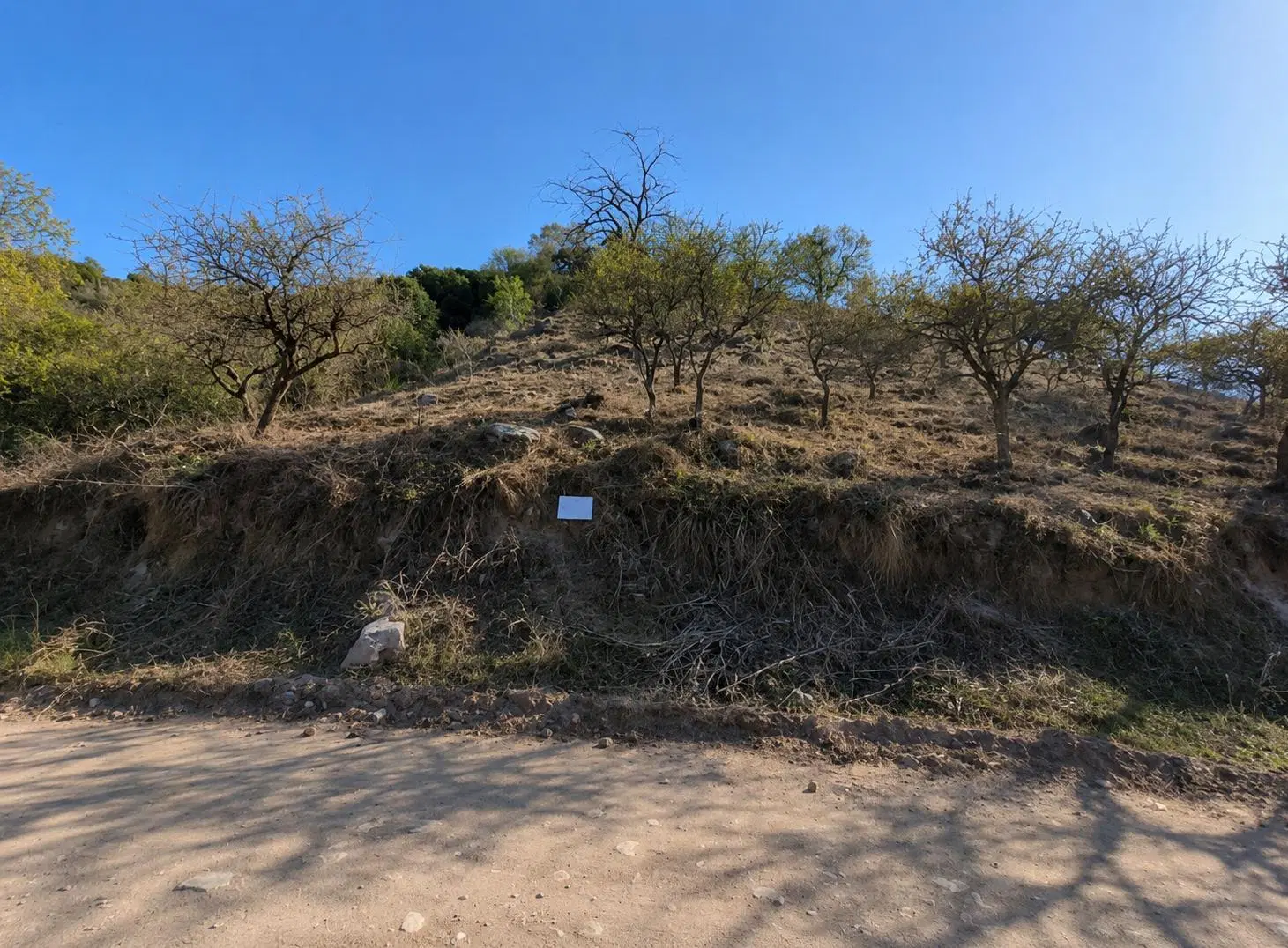 Lote de 301mts, en Río Ceballos, con poca pendiente, entorno tranquilo y seguro 5