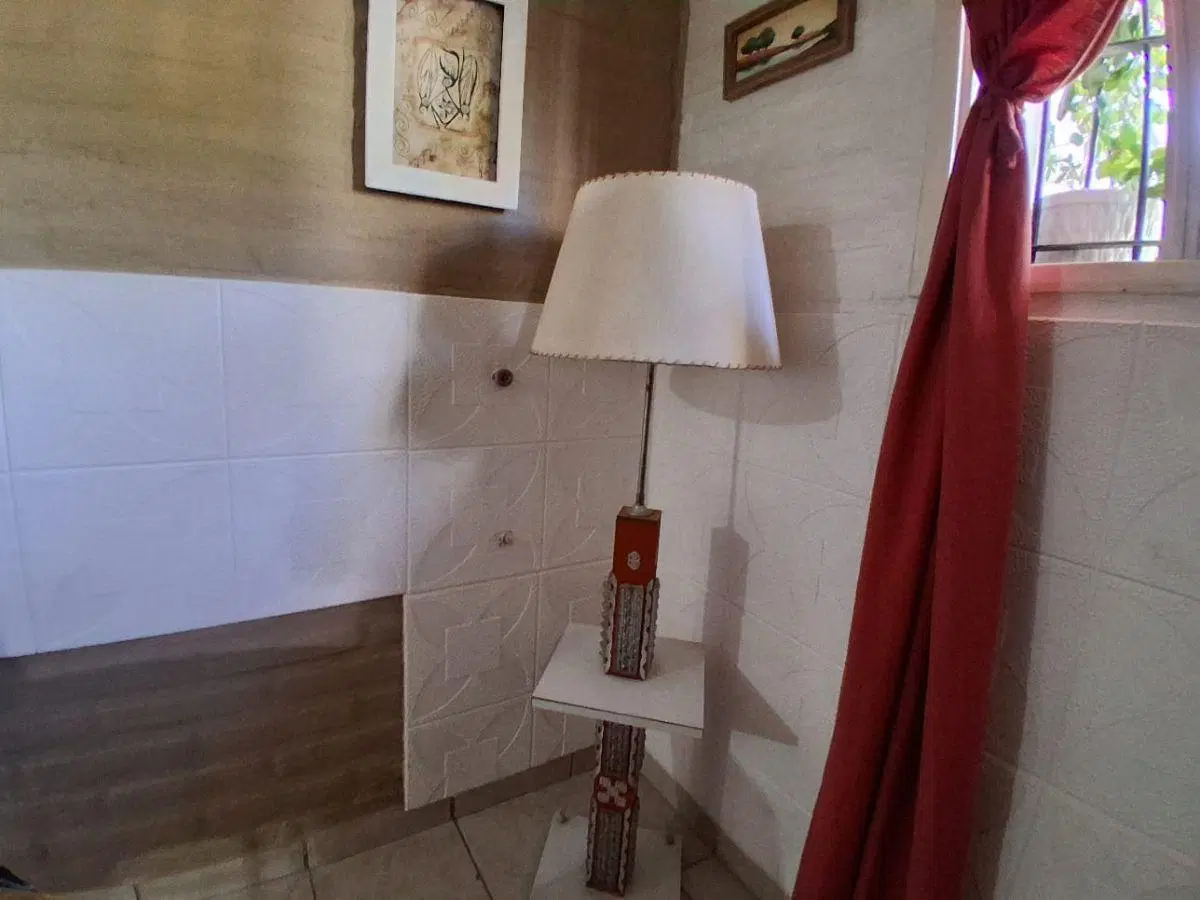 Casa de 2 dormitorios en Villa Allende Parque, con escritura, cerca de Av. Bodereau 4