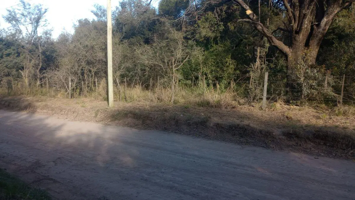 Lote en venta en Unquillo, por Gustavo Centeno, cerca camino San José, escritura, 1327mts 1