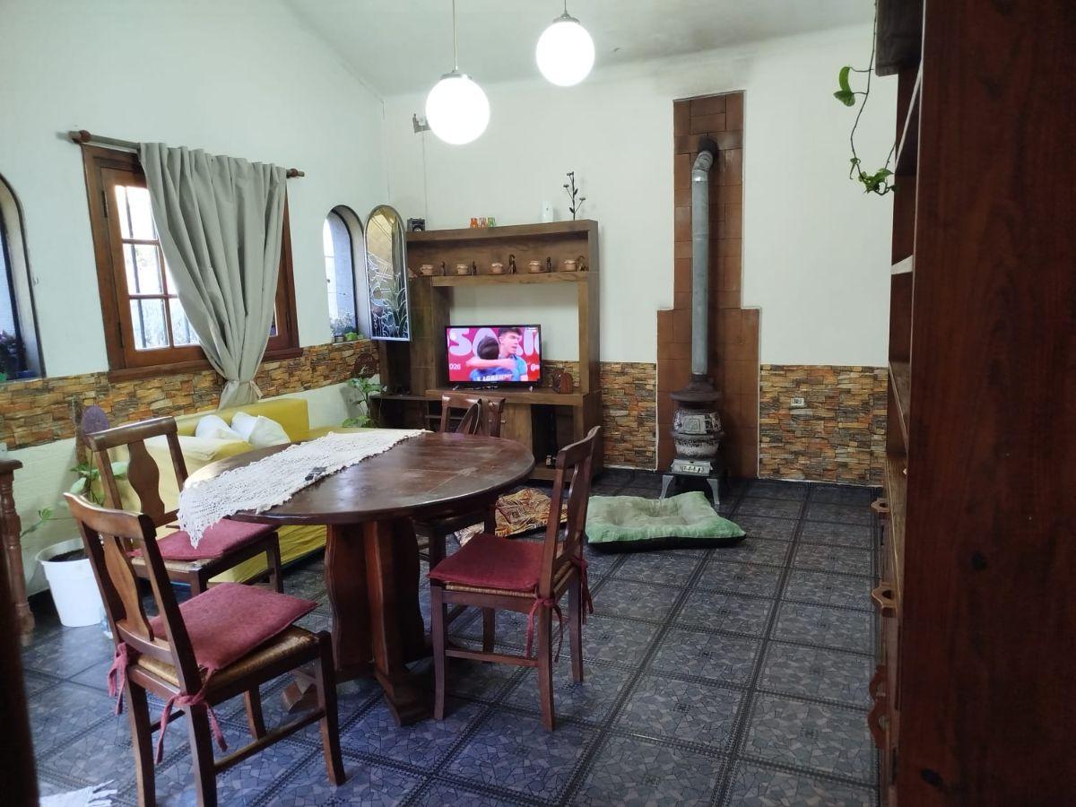 Foto de Casa de 2 dormitorios y escritorio, Río Ceballos, entorno tranquilo, imagen 4