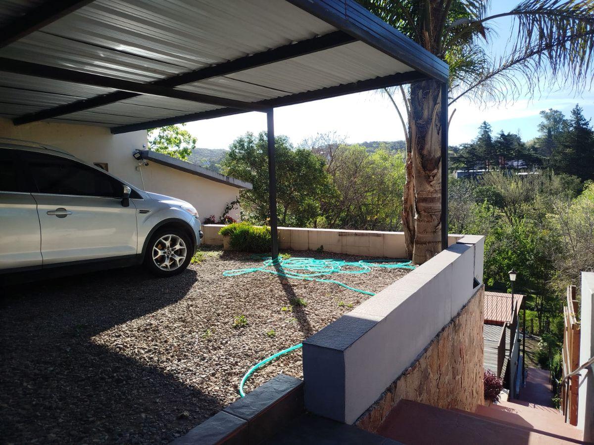 Foto de Casa de 2 dormitorios y escritorio, Río Ceballos, entorno tranquilo, imagen 5