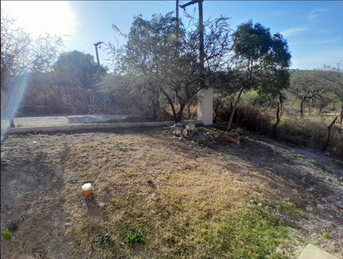 Foto de Casa en Alquiler en Cerro del Sol, 2 dorm, con patio amplio y vista, a, imagen 3