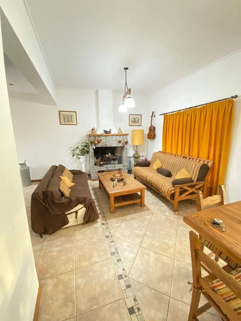 Casa en Alquiler Anual Amoblado San Isidro Labrador Villanueva Tigre 1