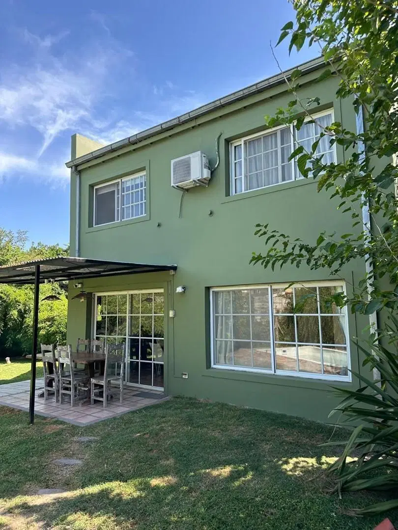 Casa en Venta en Los Angeles, Escobar, G.B.A. Zona Norte 4