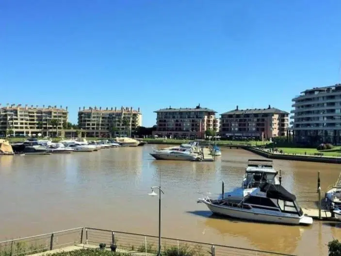 Departamento  en Venta en Miradores de la Bahia, Nordelta, Tigre 2