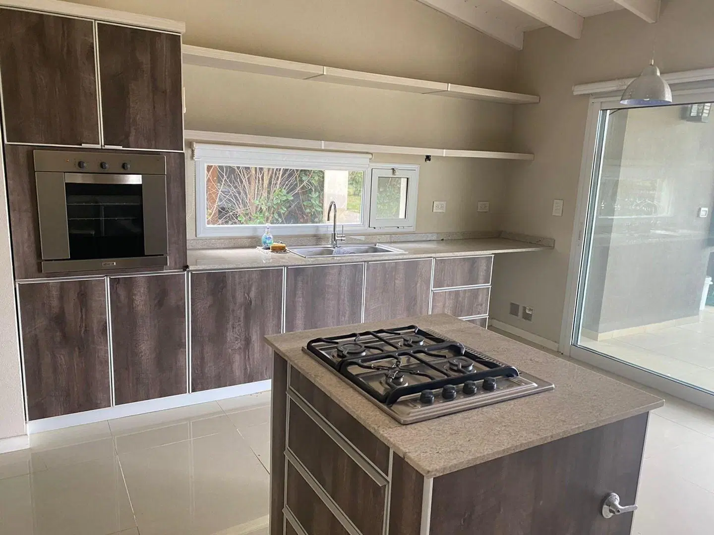 Casa en Venta en San Benito, Villanueva, Tigre 1