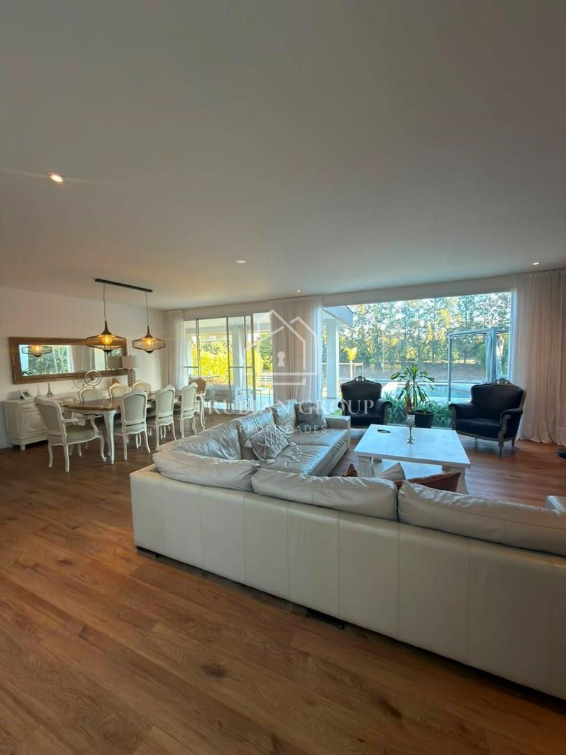 Foto de Casa en Alquiler a la Laguna en Nordelta Cabos del Lago • AT, imagen 3